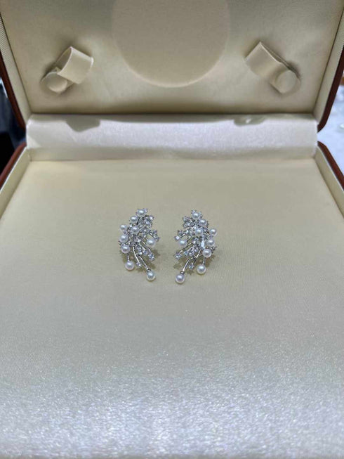 Sparkling Lucky Pearl Stud Earrings - House Of Pearls